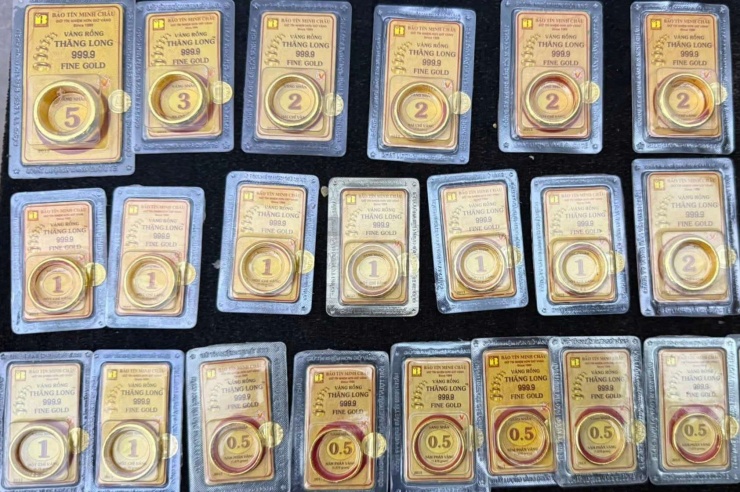 Giá vàng hôm nay mới nhất (22/2) tăng mạnh ngày mở cửa khai xuân mùng 6 Tết